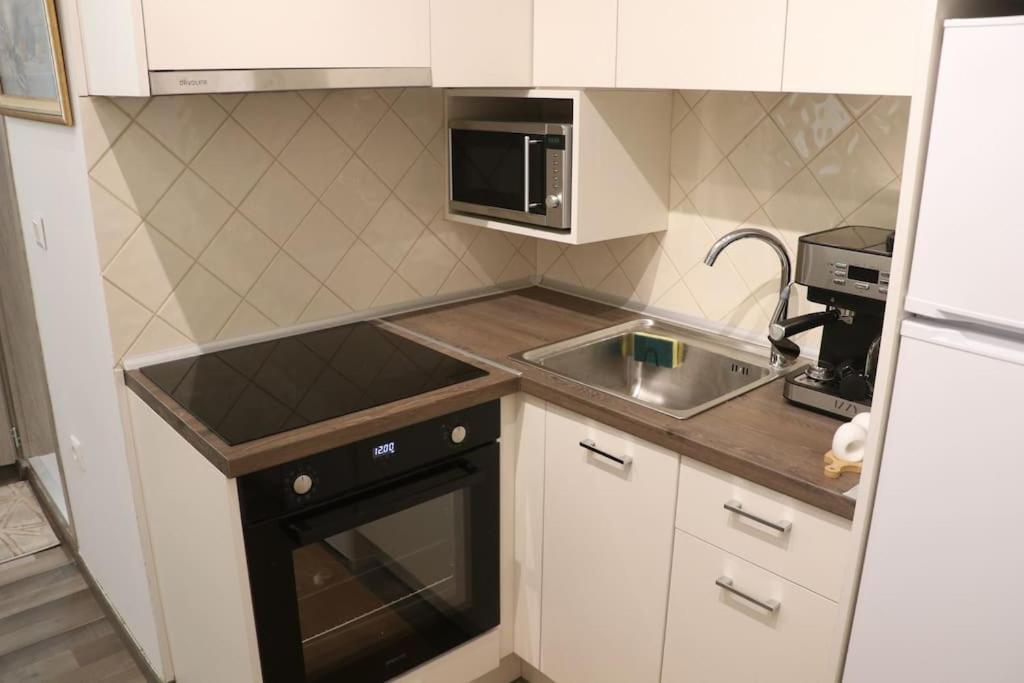 D1suite στα λαδάδικα Thessaloniki